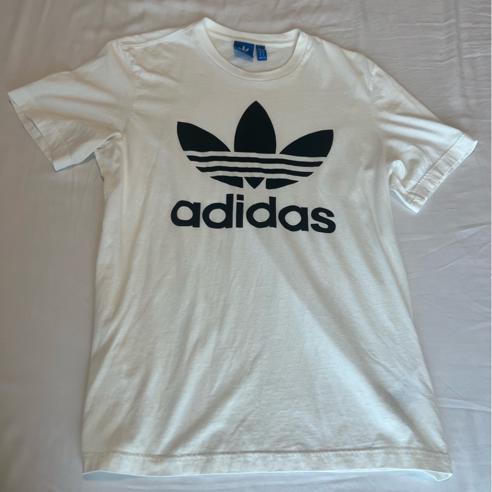 Adidas T-shirt